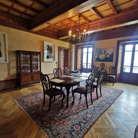 Bonola Apartment